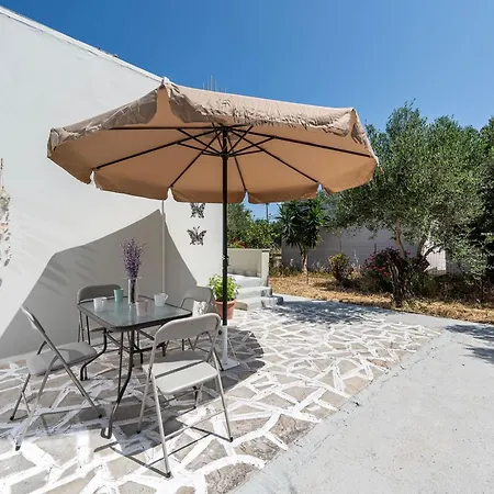 In Einem Olivenhain In Strandnaehe By Interhome Hébergement de vacances *